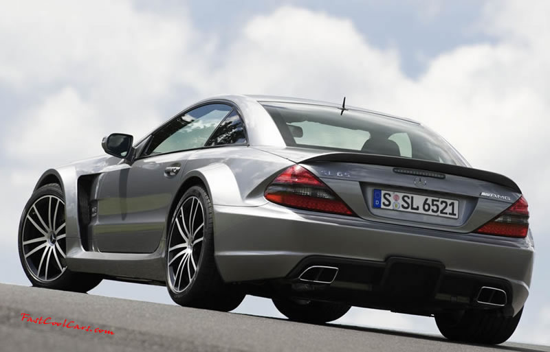 The new Mercedes SL65 AMG supercar comes with a twin-turbocharged 6.0-liter V12 developing 661hp (493kW) at 5,400 rpm and a heady 738 lb-ft (1,000Nm) of torque. This is 20hp (15kW) up on Mercedes own SLR McLaren 722 edition supercar.