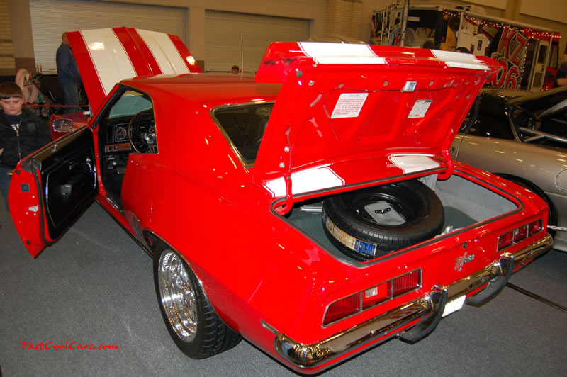 The 2009 World of Wheels Show in Chattanooga, Tennessee. On Jan. 9th,10, & 11th, Pictures by Ron Landry. Chevrolet Camare Z28, in pristine shape.