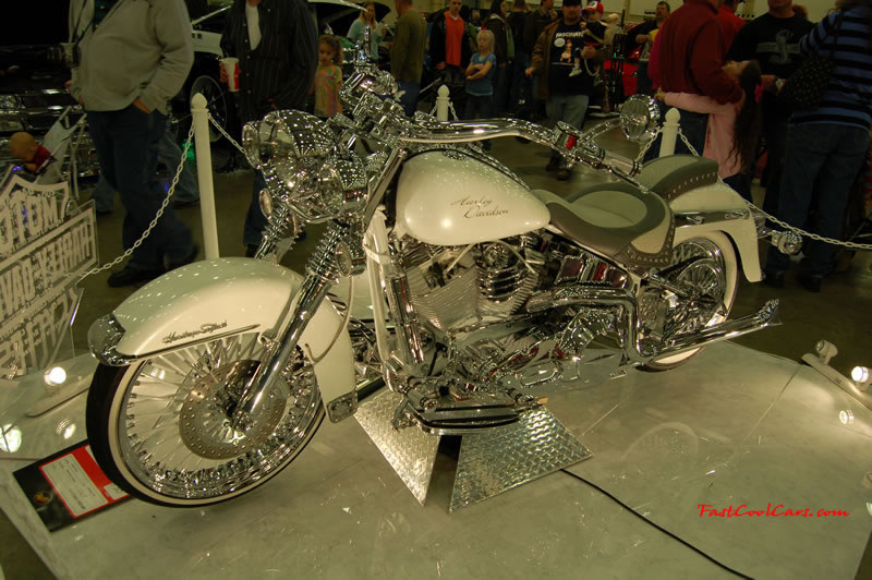 The 2009 World of Wheels Show in Chattanooga, Tennessee. On Jan. 9th,10, & 11th, Pictures by Ron Landry. Bling bling and more bling and shine on this Harley, it was shinning and sparkling all night.