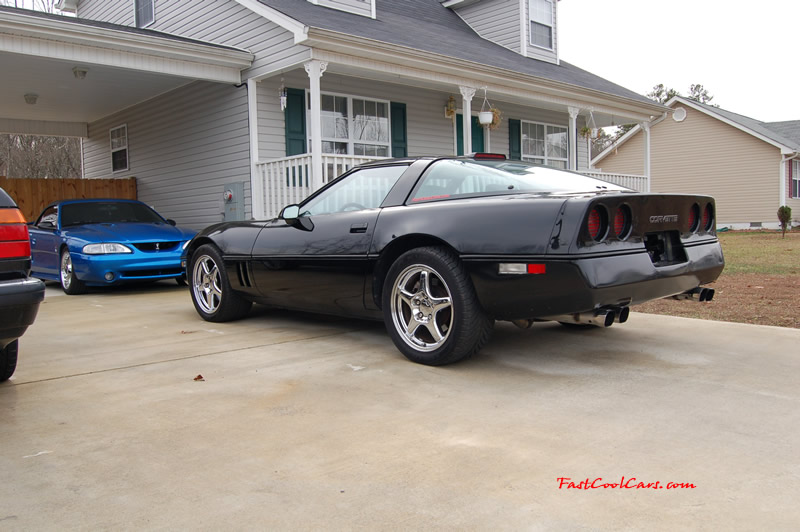 1990 Chevrolet Corvette - 6 Speed, Borla exhaust, C6 Z06 Chrome Wheels, slotted and drilled rotors.