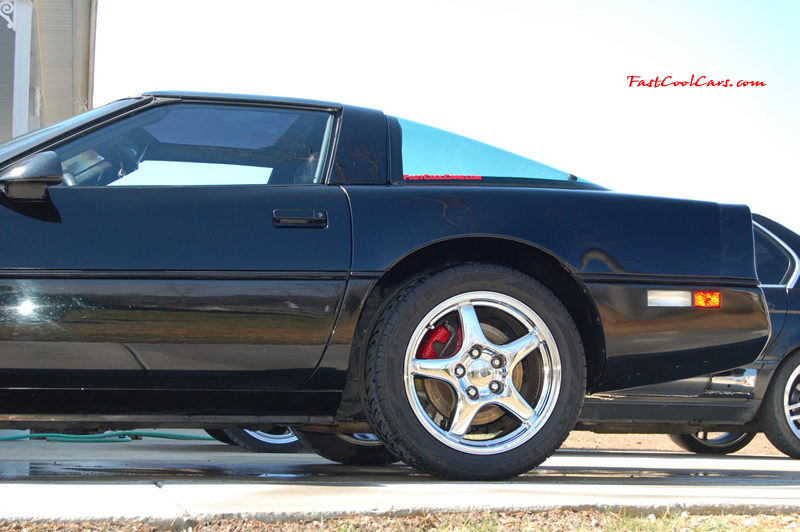 1990 Chevrolet Corvette - 6 Speed, Borla exhaust, C6 Z06 Chrome Wheels, slotted and drilled rotors.