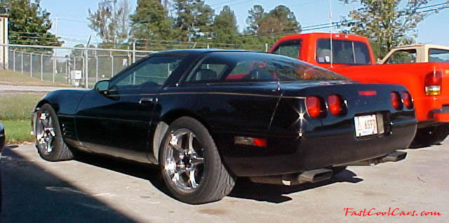 1992 Chevrolet Corvette - LT1 - 6 Speed, 300 horsepower - Fast Cool Car