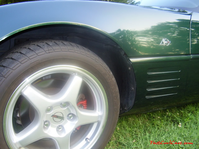 1993 Chevrolet Corvette - 40th Anniversary edition - LT1 - 6 Speed, ZR1 wheels, fast cool car for sure.