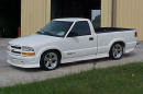 1999 Chevrolet Extreme pick-up with 18' chrome Ultras, and 4.3 V-6