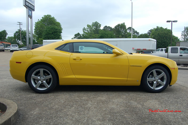 2010 Chevrolet Camaro 2LT in Yellow.