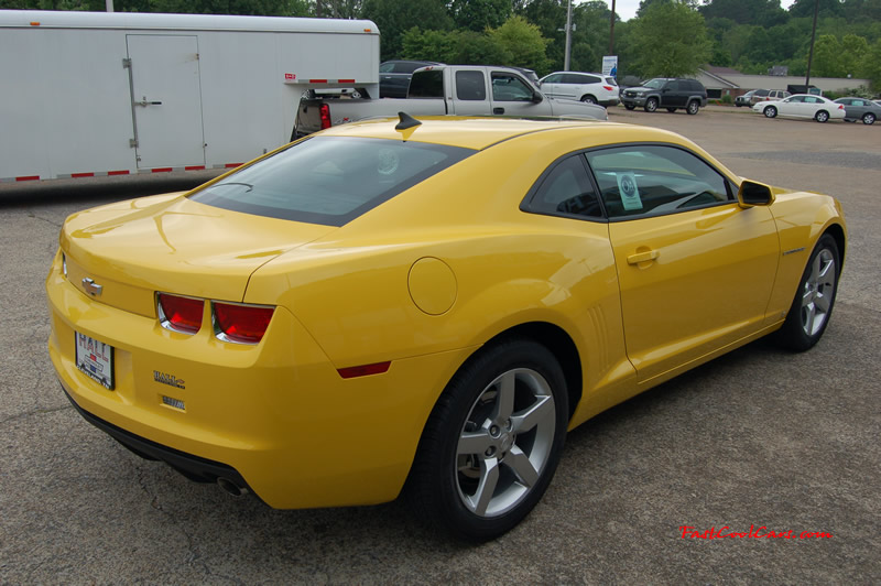 2010 Chevrolet Camaro 2LT in Yellow.