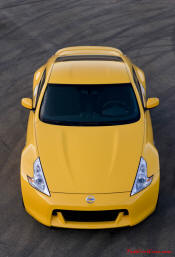The new cars name, 370Z, signifies the enlargement of the V6 engines capacity to 3.7 liters. In this form it produces 326bhp