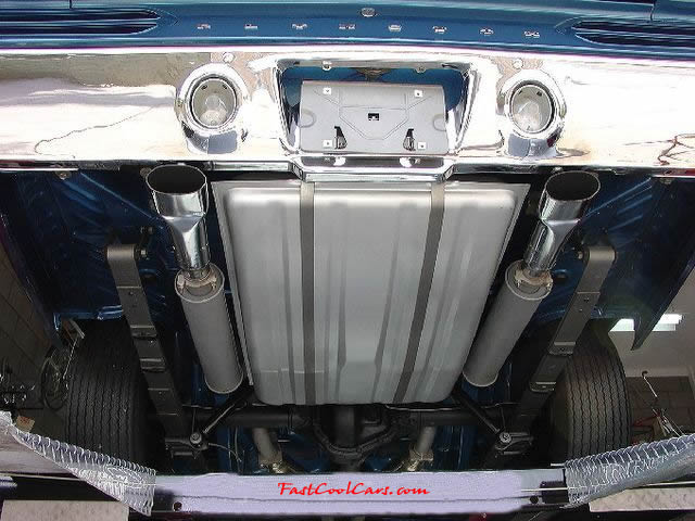 This is 1 of 75 RoadRunner Hemi hardtops made in 1970, and 1 of 59 4 speeds.
