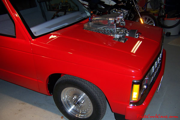 Blown 355 small block V-8 Chevrolet S-10