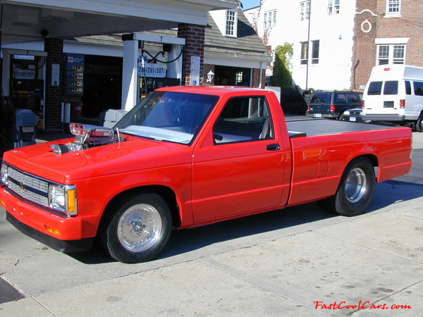 Blown 355 small block V-8 Chevrolet S-10