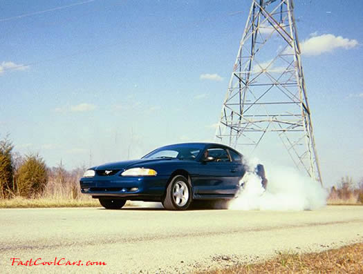 Ford Mustang blistering the tires