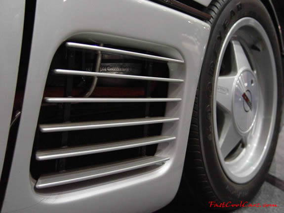 Callaway Sledgehammer Corvette close up of wheel and side scoop