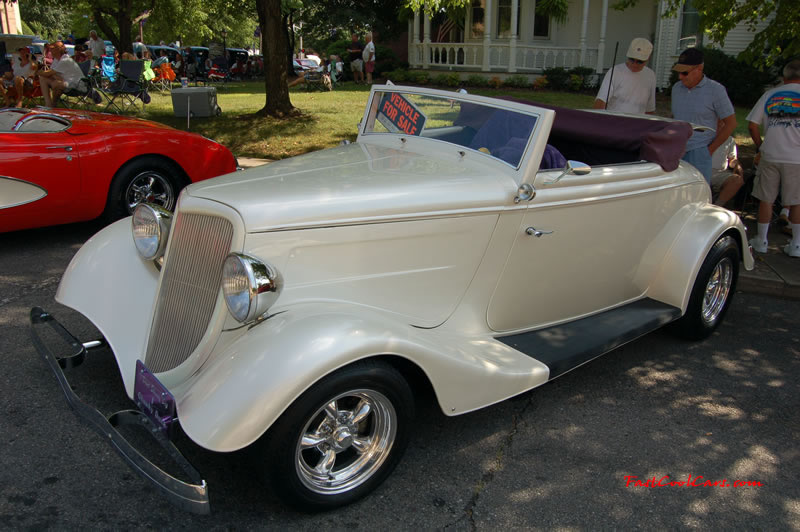 Cleveland Tennessee car shows and events with hot rods, antique cars, muscle cars, famous cars, rare cars, wild cars, fast cars, cool cars, rat rods, supercharged cars, turbo cars, motorcycles, trucks, low riders, chopped rides, new whips, old whips, and much more.