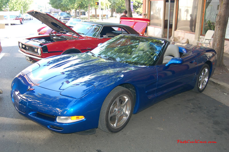 Cleveland TN monthly car shows and events with hot rods, antique cars, muscle cars, famous cars, rare cars, wild cars, fast cars, cool cars, rat rods, supercharged cars, turbo cars, motorcycles, trucks, low riders, chopped rides, new whips, old whips, and much more.