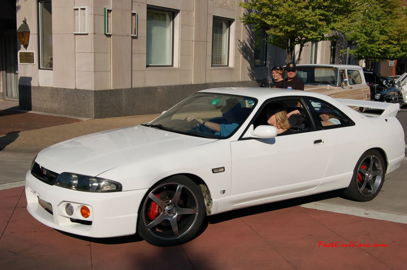 Cleveland TN monthly car shows and events with hot rods, antique cars, muscle cars, famous cars, rare cars, wild cars, fast cars, cool cars, rat rods, supercharged cars, turbo cars, motorcycles, trucks, low riders, chopped rides, new whips, old whips, and much more.