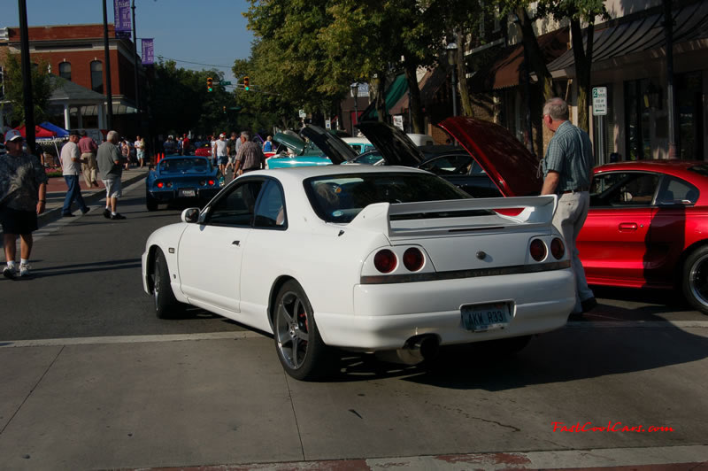 Cleveland TN monthly car shows and events with hot rods, antique cars, muscle cars, famous cars, rare cars, wild cars, fast cars, cool cars, rat rods, supercharged cars, turbo cars, motorcycles, trucks, low riders, chopped rides, new whips, old whips, and much more.