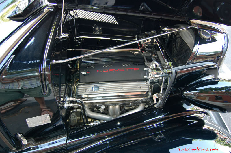 Cleveland TN monthly car shows and events with hot rods, antique cars, muscle cars, famous cars, rare cars, wild cars, fast cars, cool cars, rat rods, supercharged cars, turbo cars, motorcycles, trucks, low riders, chopped rides, new whips, old whips, and much more.