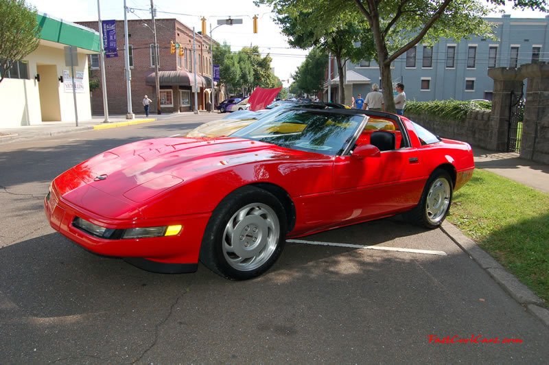 Cleveland TN monthly car shows and events with hot rods, antique cars, muscle cars, famous cars, rare cars, wild cars, fast cars, cool cars, rat rods, supercharged cars, turbo cars, motorcycles, trucks, low riders, chopped rides, new whips, old whips, and much more.