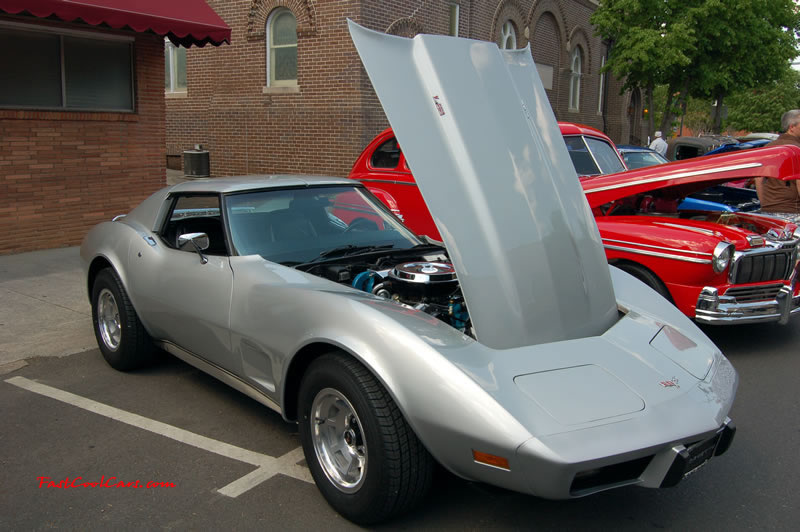 Cleveland, Tennessee Cruise In car shows and events with hot rods, muscle cars, famous cars, rare cars, wild cars, fast cars, cool cars, rat rods, supercharged cars, new whips, and much more.