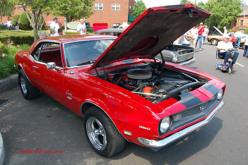 Cleveland, Tennessee Cruise In car shows and events with hot rods, muscle cars, famous cars, rare cars, wild cars, fast cars, cool cars, rat rods, supercharged cars, new whips, and much more.