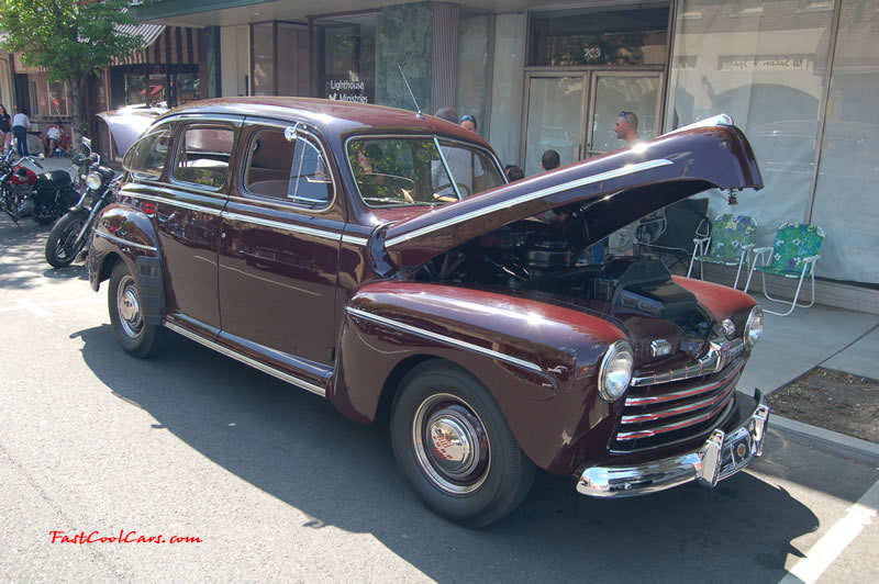 Cleveland, Tennessee Cruise In car shows and events with hot rods, muscle cars, famous cars, rare cars, wild cars, fast cars, cool cars, rat rods, supercharged cars, new whips, and much more.