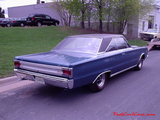 1967 Plymouth GTX 426 Hemi