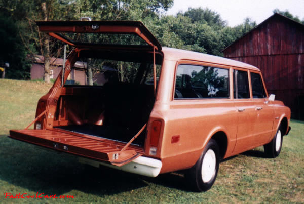 Rare 1972 Chevrolet  Suburban For Sale