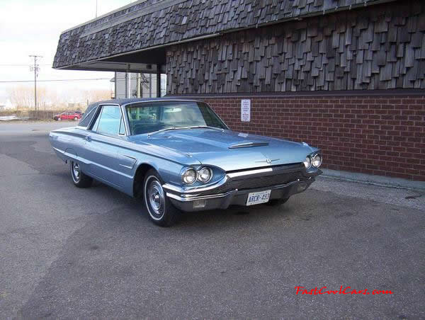 1965 Ford thunderbird Hardtop - 390 horsepower engine