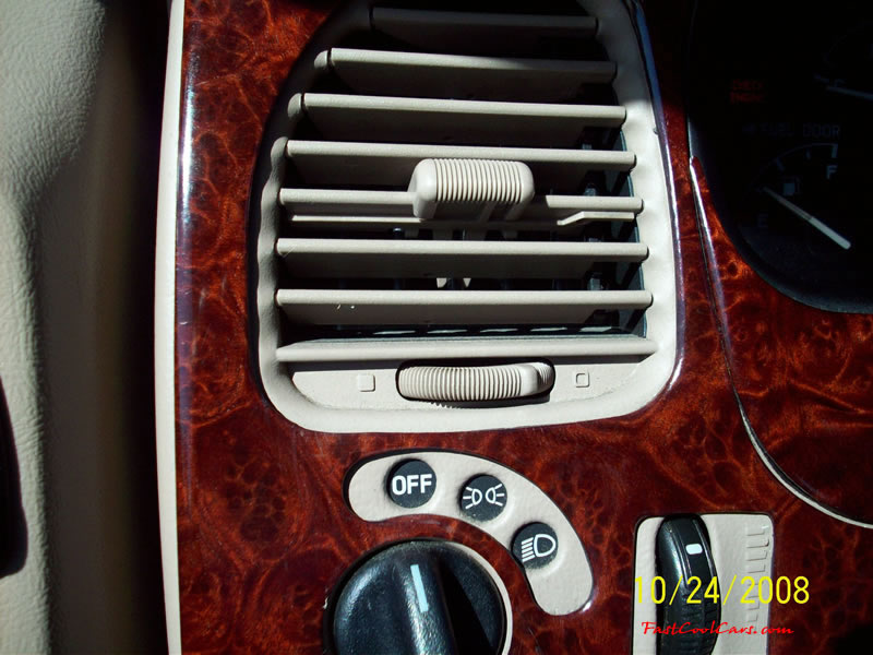 2000 Eddie Bauer Ford Explorer SUV "Limited" For Sale.