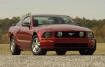 2005 Ford Mustang GT right front view
