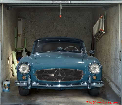Old Mecedes Benz, on garage door decal.