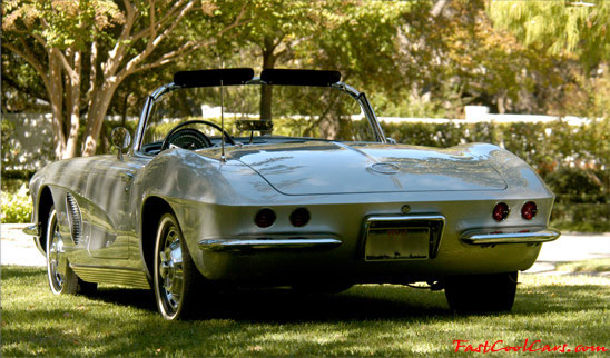1962 Chevrolet Corvette - The last of the C1 generation. After this car, Corvette headlights were hidden for 43 years.
