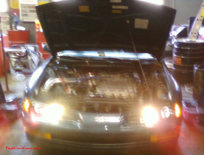 1992 Honda Prelude SI VTEC 4WS .... it's got a JDM H22a swap from the original h23a2, Yeah the picture is a little blurry, LOL  I did not take it.