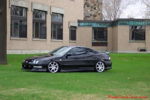 2000 Acura Integra - Fully customized very nice Candian fast cool car.