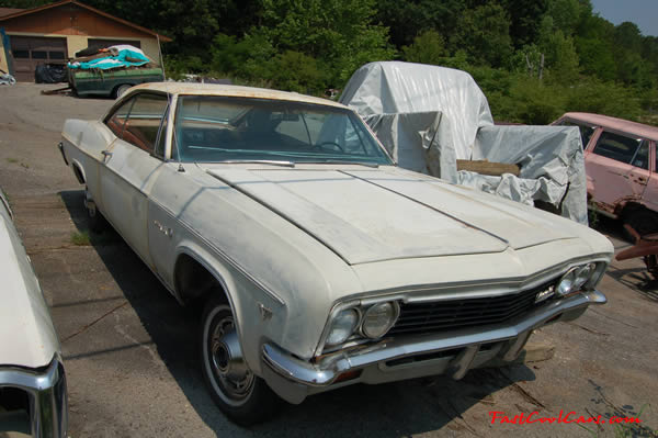 1966 Chevrolet Impala - No motor, $950 - Rare collectible vintage classic cars for sale.