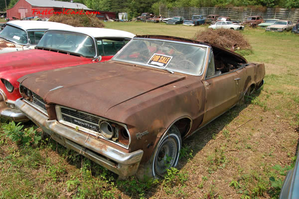 Rare Collectible classic vintage automobiles for sale.