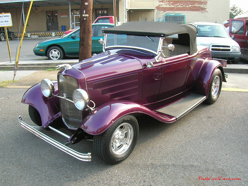 Cleveland, Tennessee Cruise-in August 28, 2005 - Convertible Street Rod