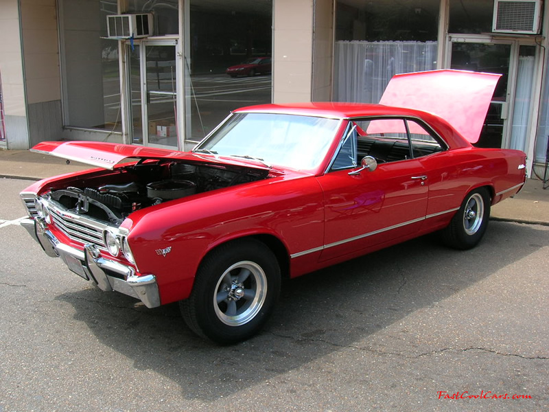 Cleveland, Tennessee Cruise-in August 28, 2005 - nice classic Chevrolet