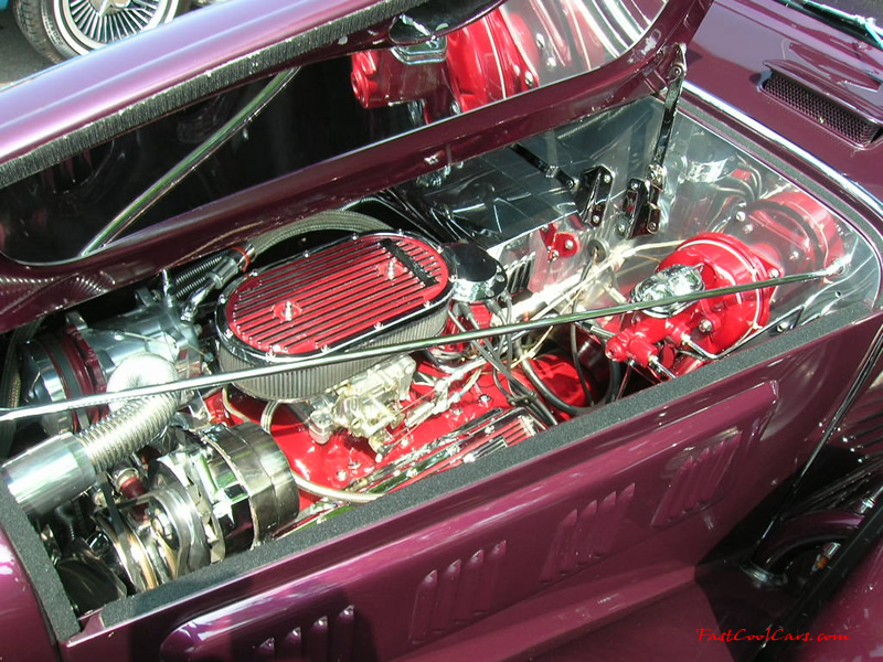 Cleveland, Tennessee Cruise-in August 28, 2005 - Cool Engine
