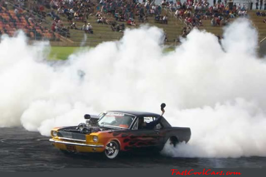 Fast Cool Cars Blown Classic Ford Mustang Burnouts
