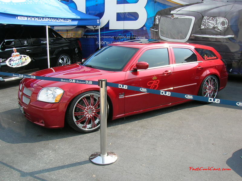 Nopi Nationals - Motorsports Supershow 2005, DUB custom Chrysler, huge chrome rims, budwieser fast cool car.