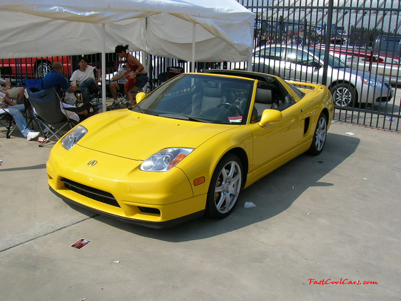 Nopi Nationals - Motorsports Supershow 2005, Acura NSX, exotic sports car, in "Hello Officer Yellow" paint.