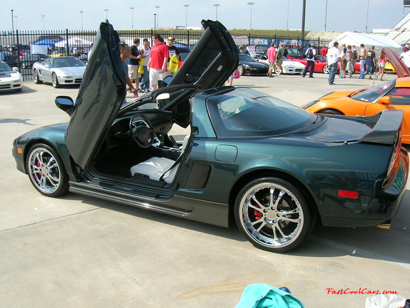 Nopi Nationals - Motorsports Supershow 2005, Acura NSX, exotic sports car, in green paint.