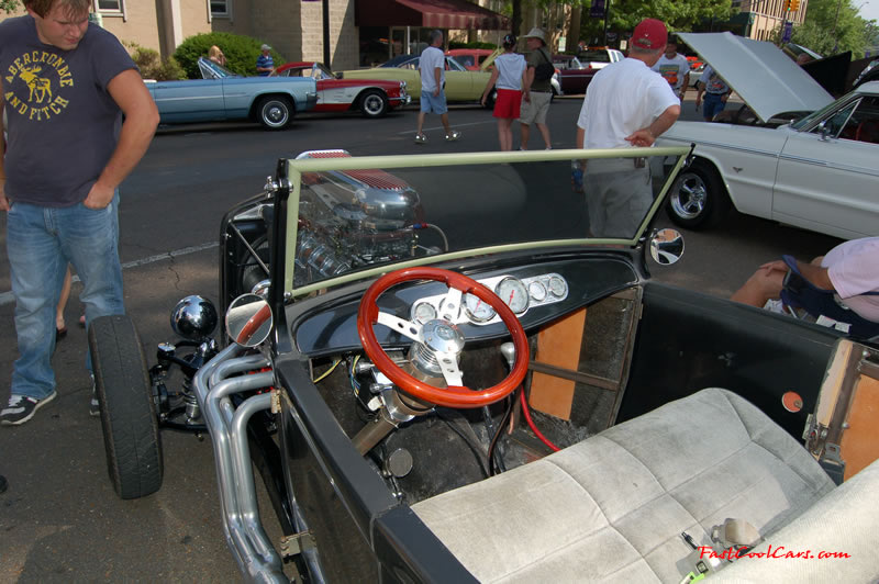 Cleveland, Tennessee - Cruise in, car show, 05-27-06  Fast Cool Cars - supercharged V8 T-bucket