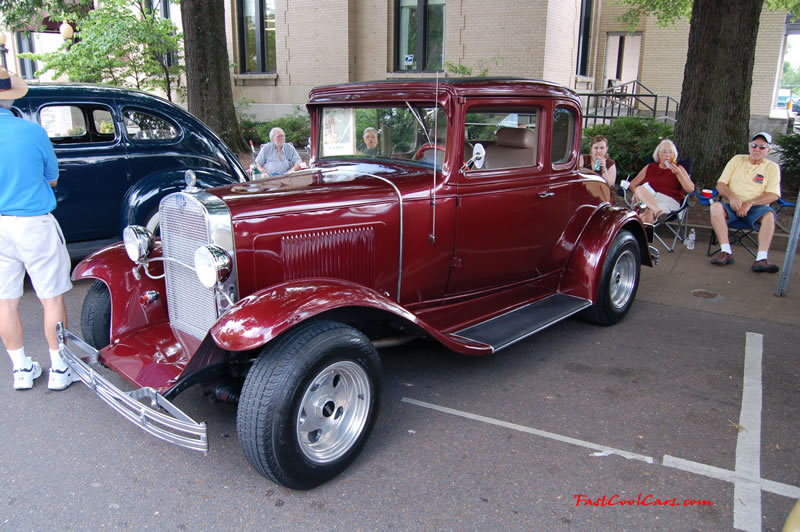 Cleveland, Tennessee - Cruise in, car show, 05-27-06  Fast Cool Cars - streetrod