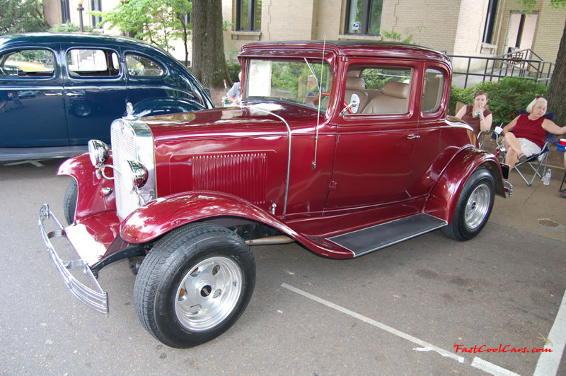 Cleveland, Tennessee - Cruise in, car show, 05-27-06  Fast Cool Cars - Custom Antique