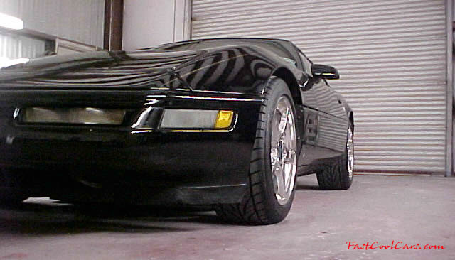 1992 Chevrolet Corvette coupe, LT1, 6 speed, 300 horsepower, Y2K 2000 model corvette polished aluminum wheels, with Bridgestone Fuzion 275/40/17 tires