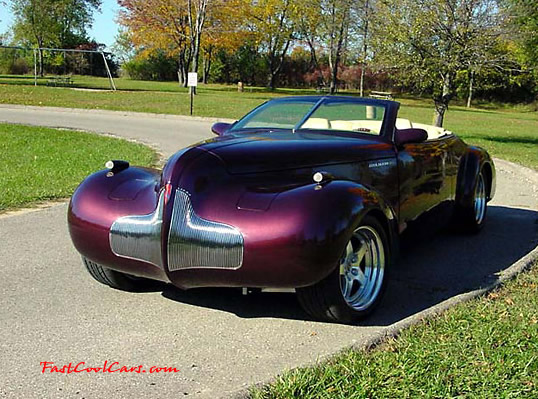 2000 Buick Blackhawk was designed and built for General Motors to emphasize Buick's heritage