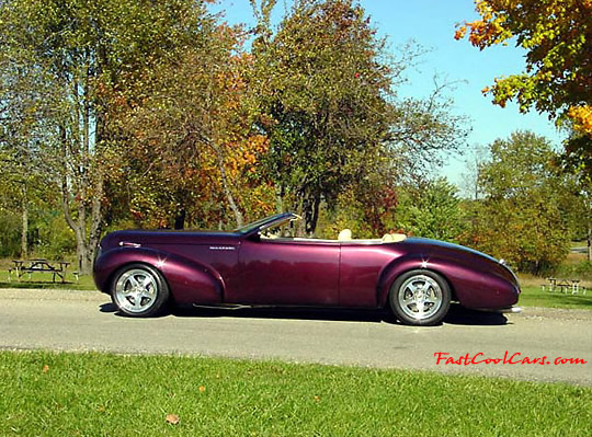 2000 Buick Blackhawk was designed and built for General Motors to emphasize Buick's heritage