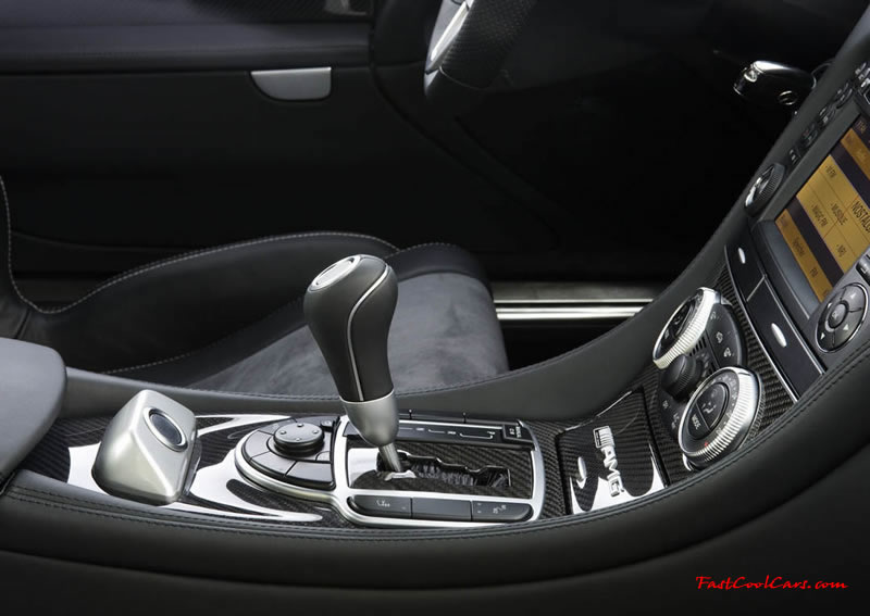 The new Mercedes SL65 AMG supercar comes with a twin-turbocharged 6.0-liter V12 developing 661hp (493kW) at 5,400 rpm and a heady 738 lb-ft (1,000Nm) of torque. This is 20hp (15kW) up on Mercedes� own SLR McLaren 722 edition supercar.